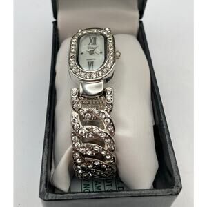 Very Nice  Vivani Quartz Clutch Bracelet Style Watch 18mm wide 22 long with Case